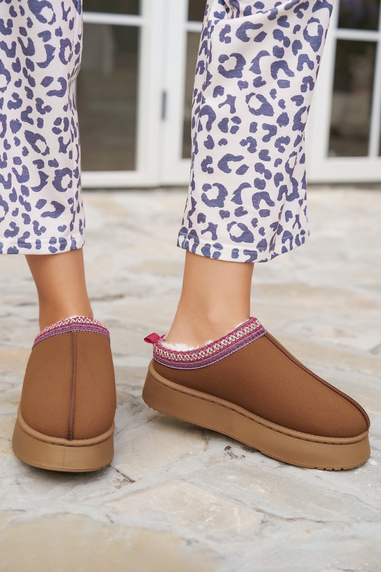 Black Contrast Print Suede Plush Lined Snow Boots